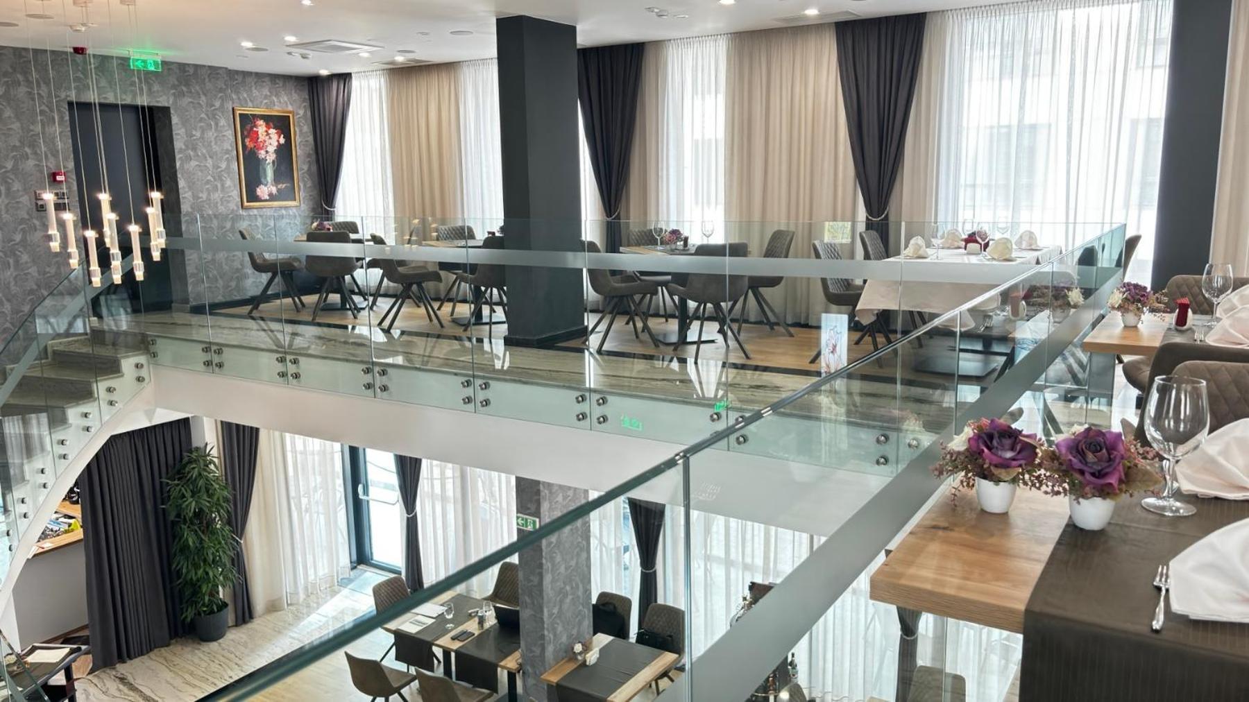 Blue Star Luxury Hotel Софія Екстер'єр фото