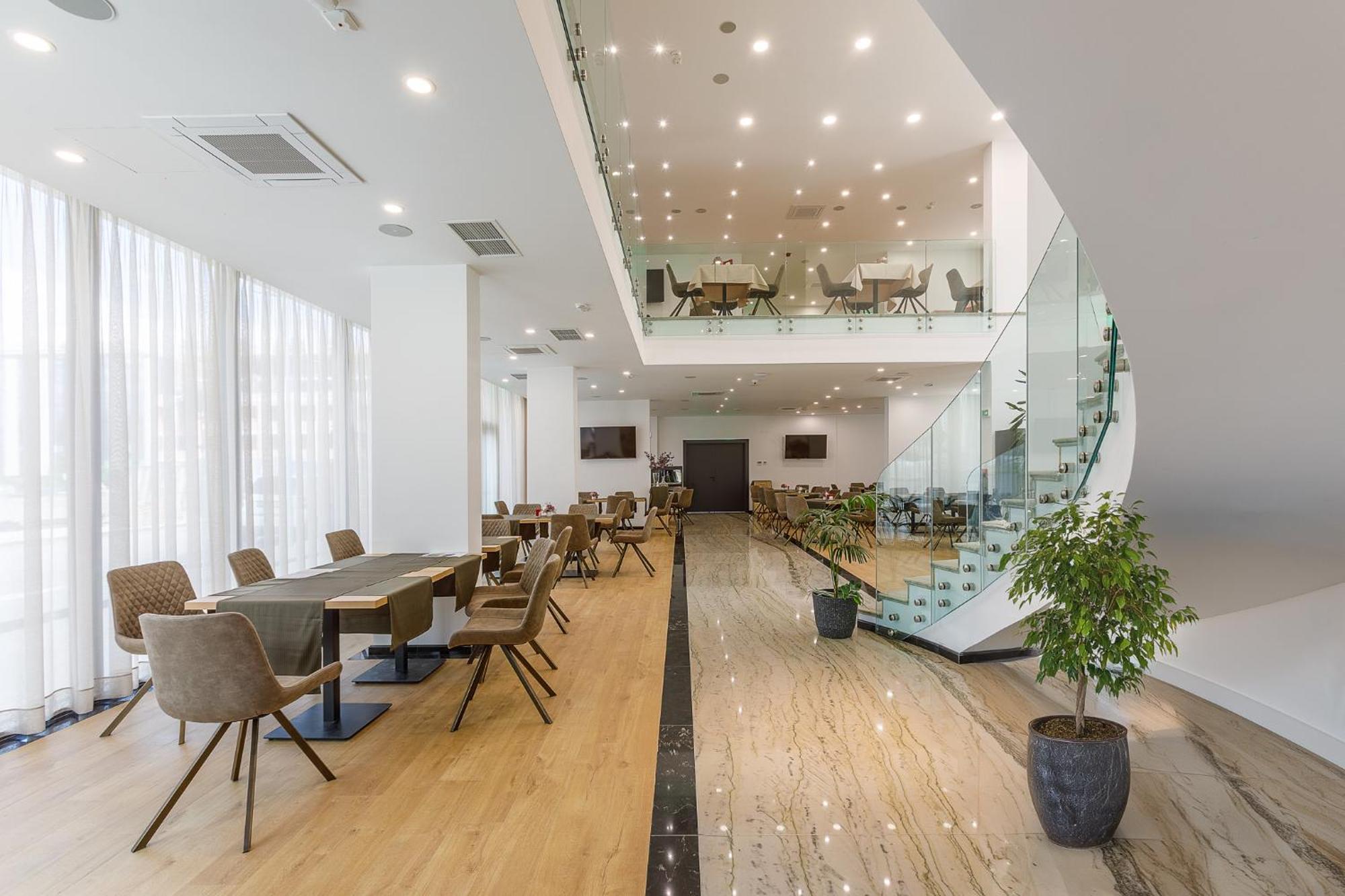 Blue Star Luxury Hotel Софія Екстер'єр фото