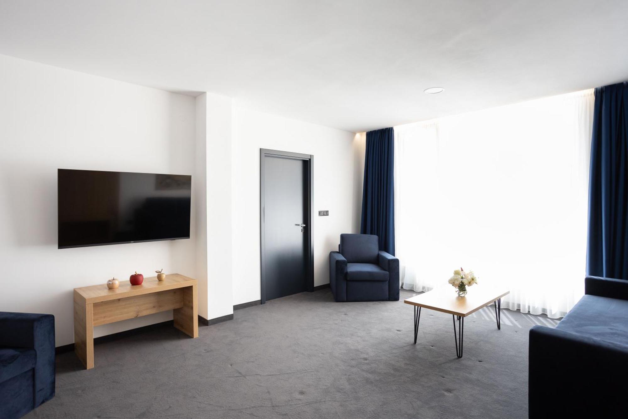 Blue Star Luxury Hotel Софія Екстер'єр фото